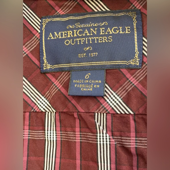 American Eagle Fitted Blouse - Picture 6 of 6